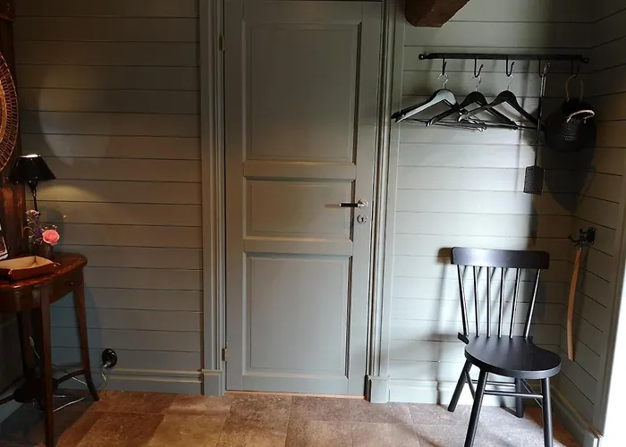 Smedjan Cottage